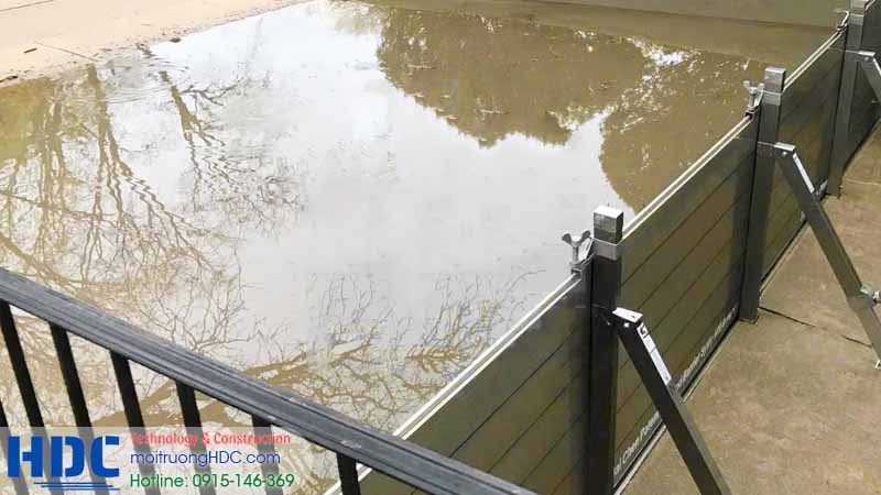 Cửa chống ngập tại Hà Nội chắn không cho nước vào hầm