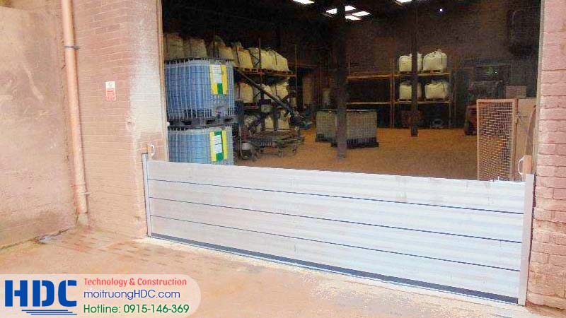 Vách ngăn nước có thể triển khai nhanh chóng