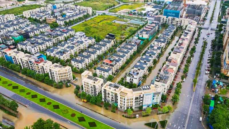 Nước vây quanh toàn bộ khu biệt thự