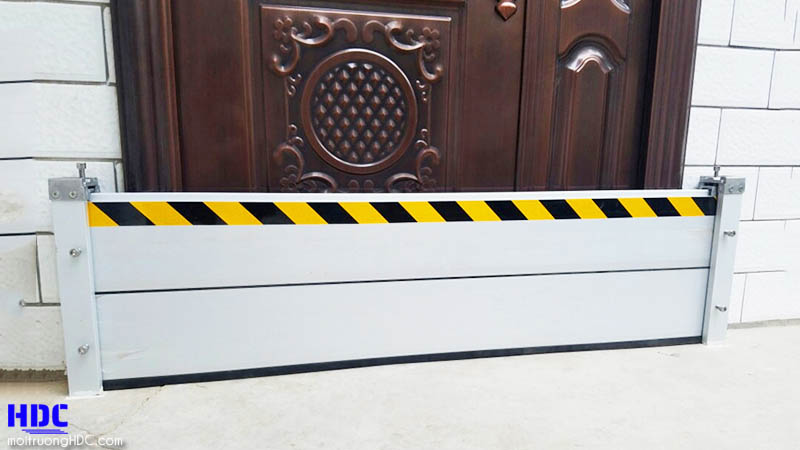 vì sao nên lắp đặt tấm chắn cửa chống ngập