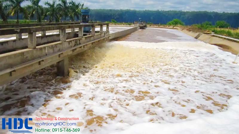 bể điều hòa - đầu vào trạm xử lý nước thải từ y tế