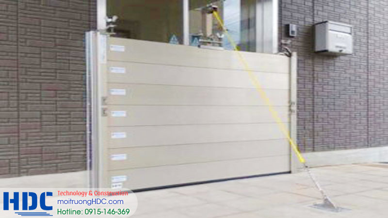 Ngăn nước bằng cửa chống ngập tại hà nội