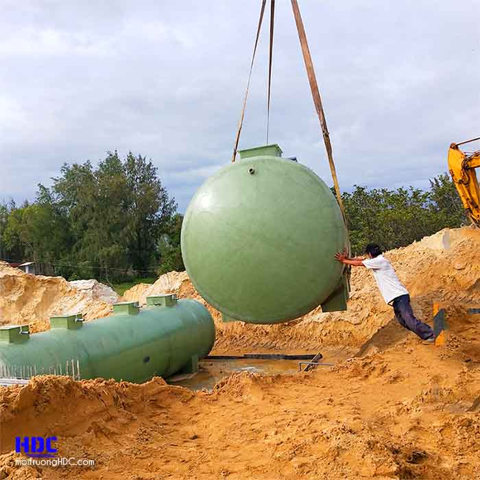 Thi công lắp đặt bồn trong hệ thống xử lý nước thải y tế