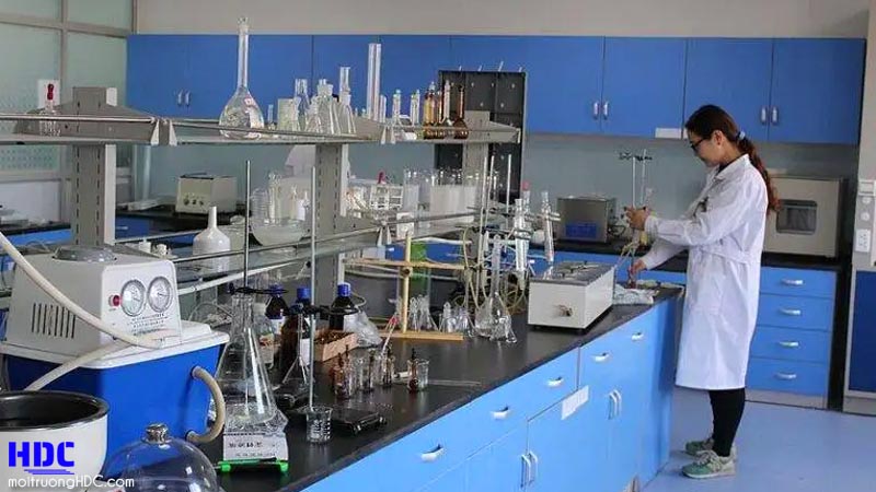 Sai số do các phương pháp phân tích và dụng cụ phân tích khác nhau 