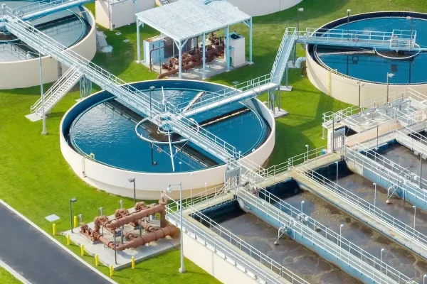 Bể lắng công trình xử lý nước thải