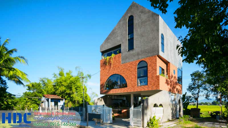 Chiêm ngưỡng ngôi nhà chống ngập đà nẵng